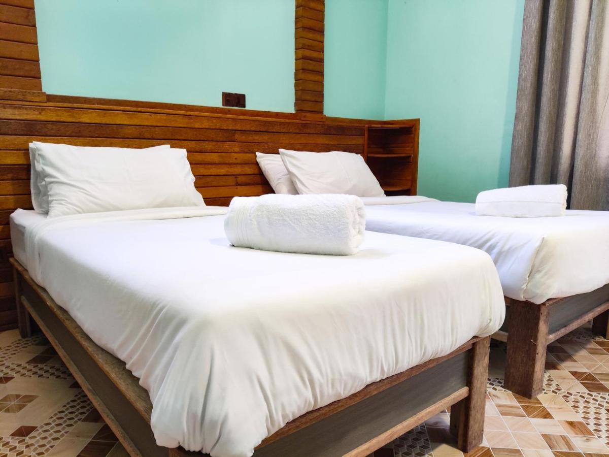 Hotel Akiri Surf Retreat Thulusdhoo Exterior foto