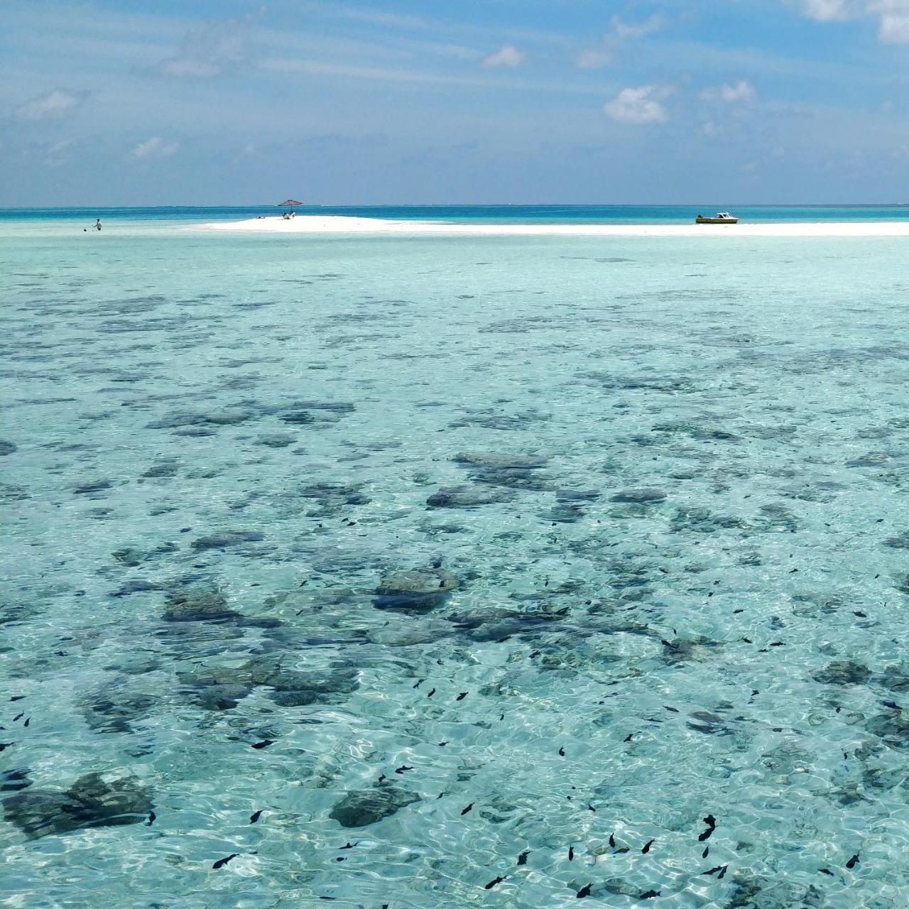 Hotel Akiri Surf Retreat Thulusdhoo Exterior foto
